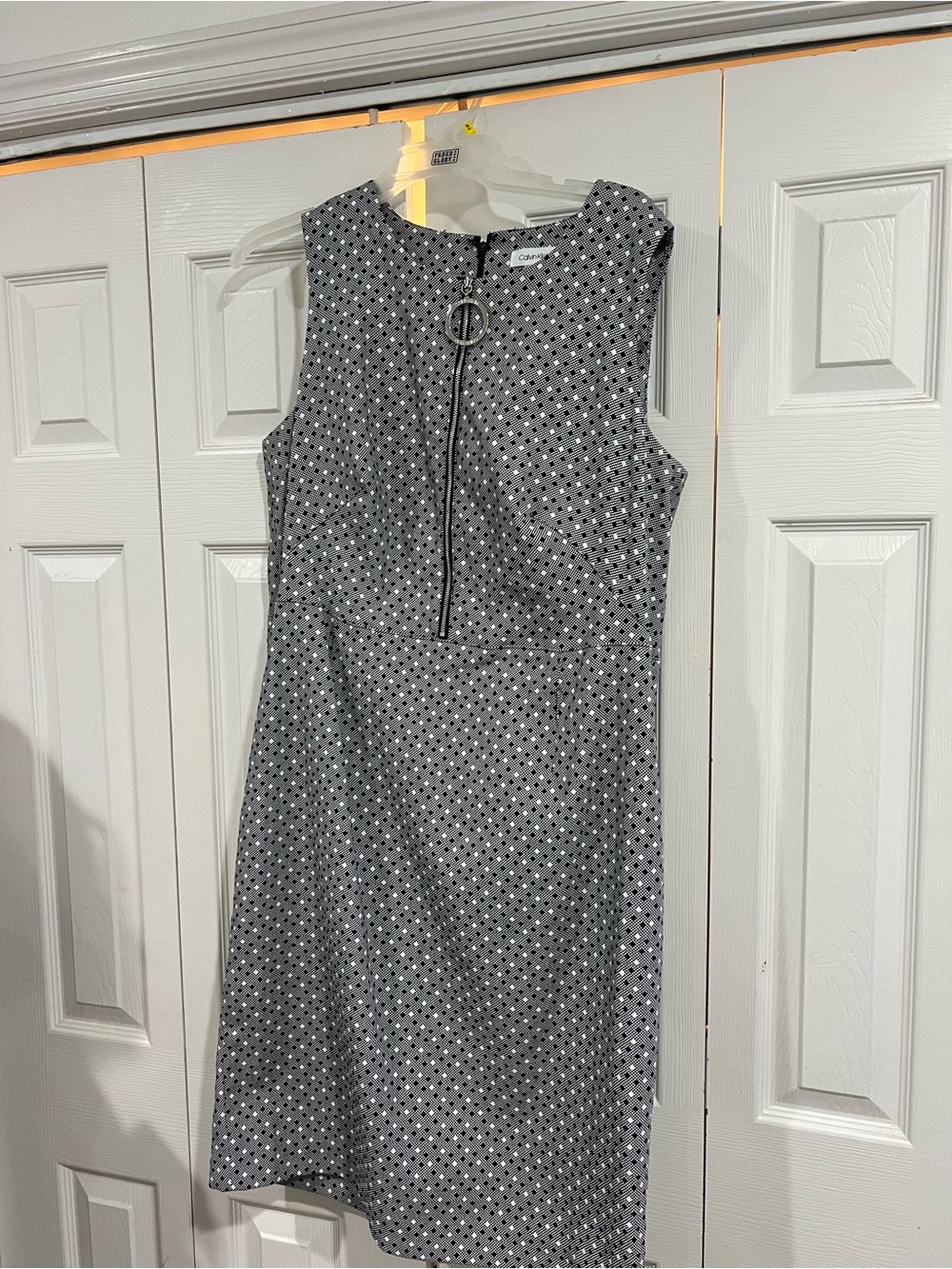 Calvin Klein Sleeveless Gray Polka Dot Dress with Ring Zip